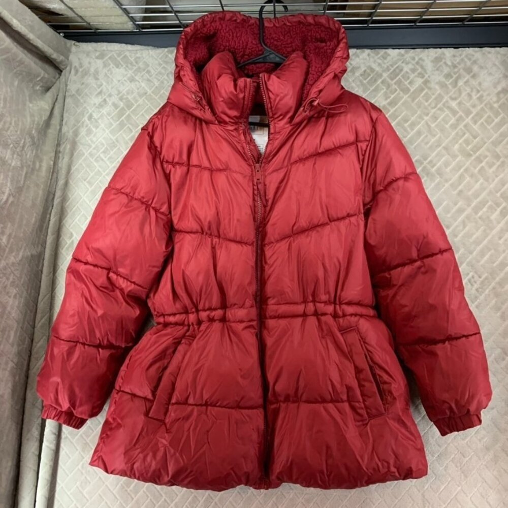 Gap Womens M Puffer Coat Jacket Red Water Resistant Thick Material Fitted